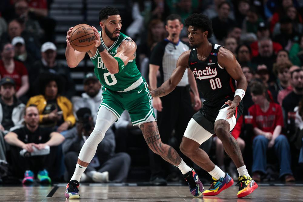 贝尔纳尔作 贝尔纳尔作